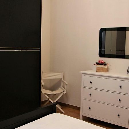 Anna'S Apartment, The Heart Of Bologna. Bagian luar foto