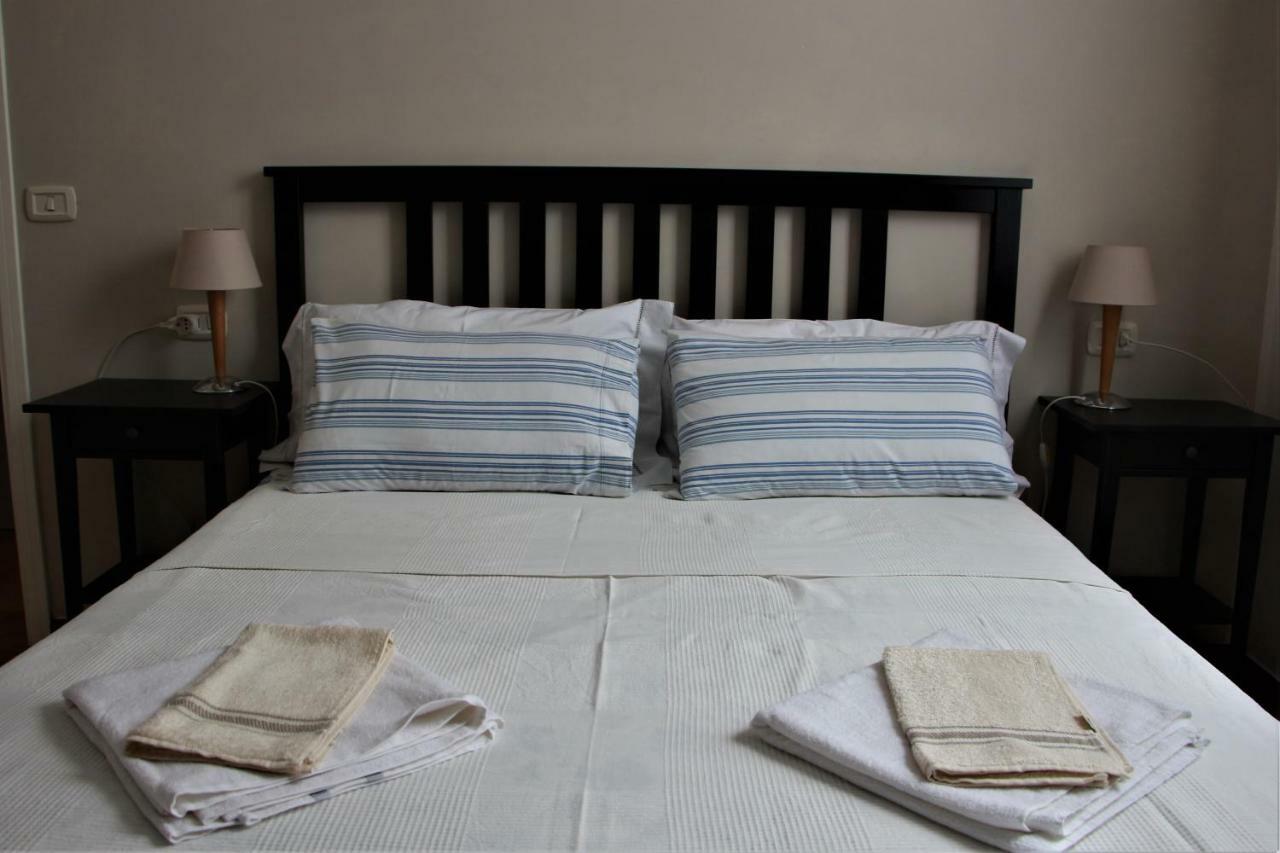 Anna'S Apartment, The Heart Of Bologna. Bagian luar foto